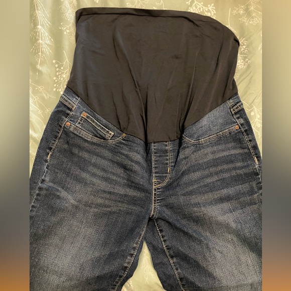 Signature Gold Levi Strauss skinny maternity jeans - Picture 3 of 5